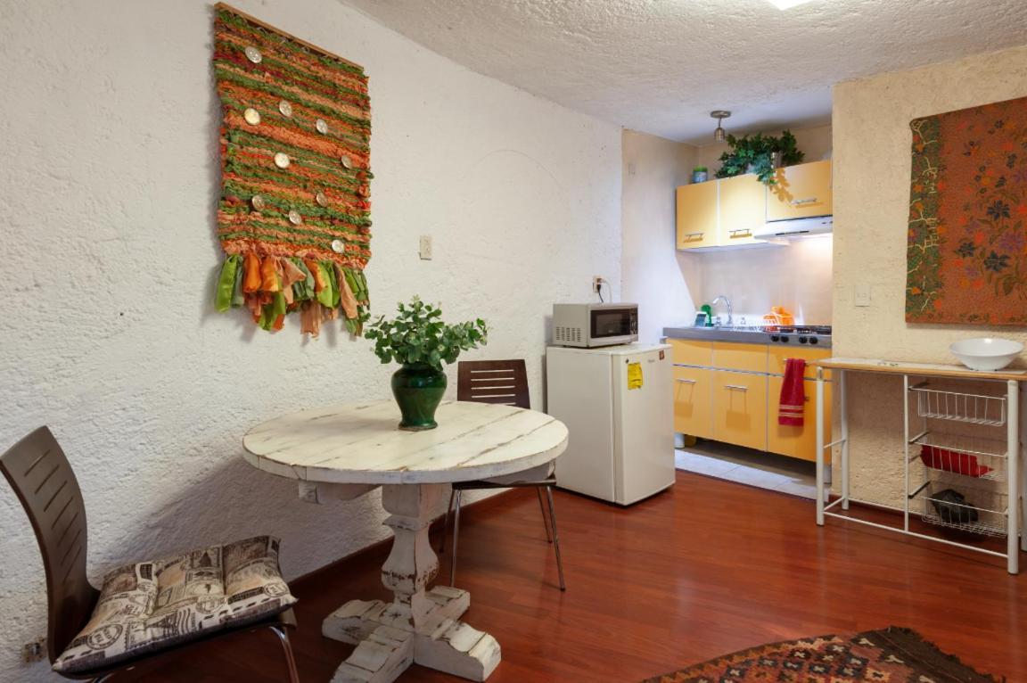 2b, Vista, Garden House, Welcome To San Angel *